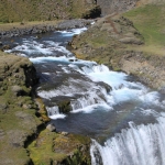 ca-wasser-fliesst_1722x1144_tn